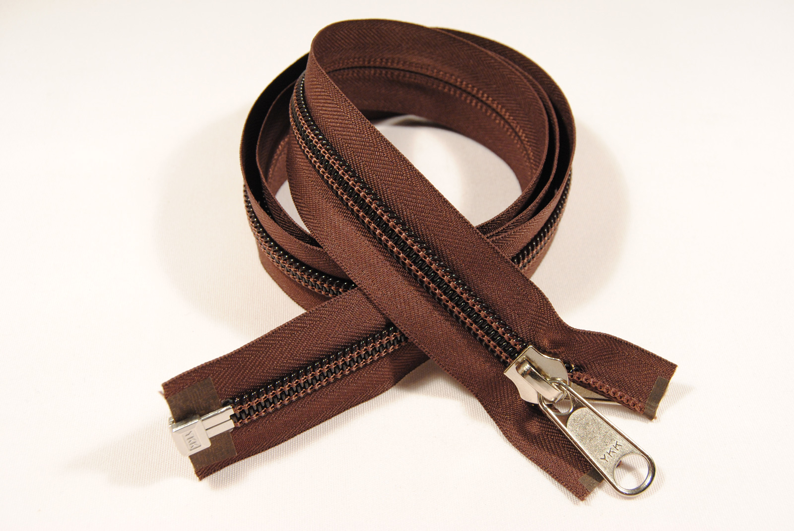 Zeltreißverschlüsse Spirale teilbar 10mm Doppelgriffschieber Braun Zeltreißverschlüsse Spirale teilbar 10mm Doppelgriffschieber Braun